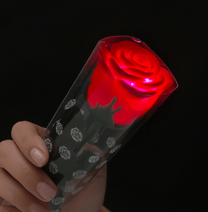 Rosa con luce LED